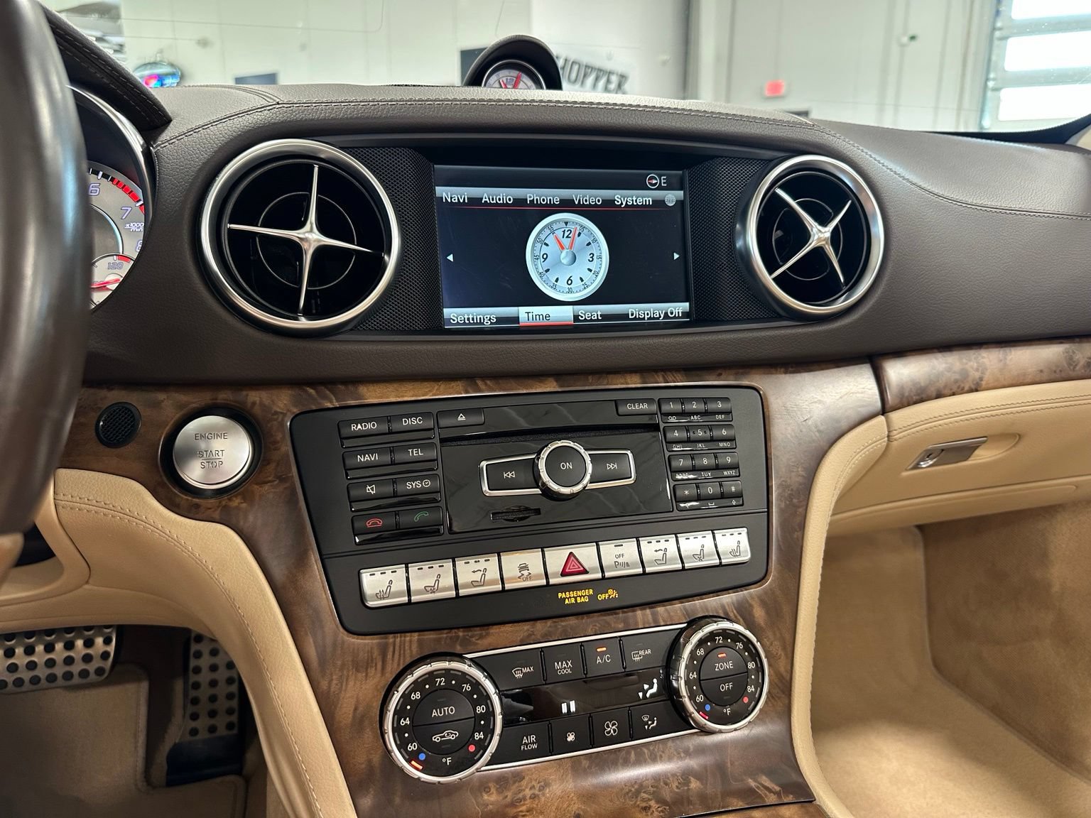 Used 2016 Mercedes-Benz SL 550 image 35