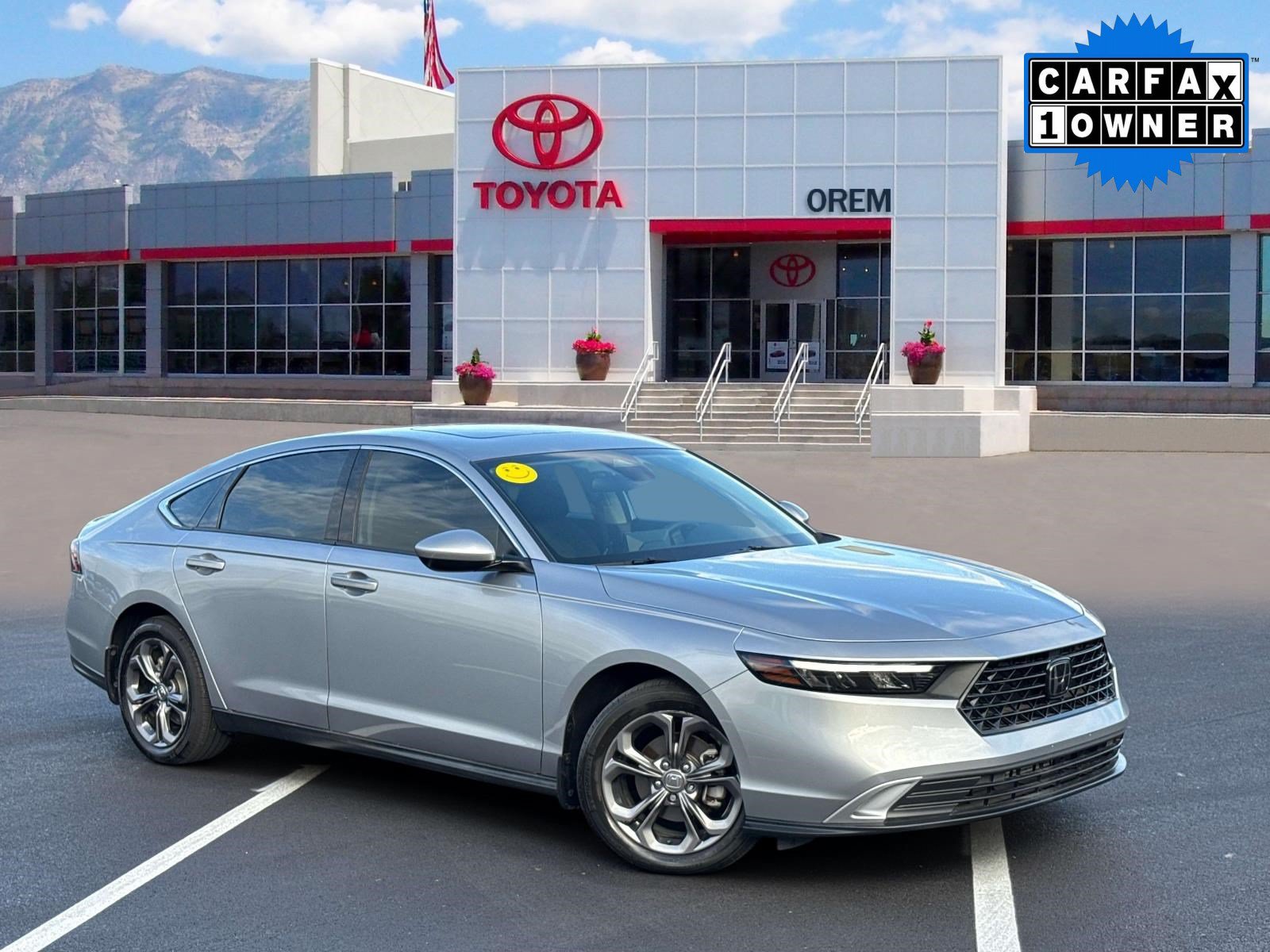 Used 2023 Honda Accord EX image 1