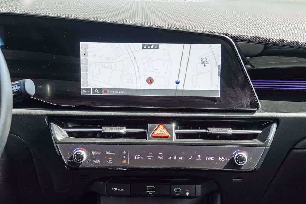 Certified 2023 Kia Niro Wave FWD image 12