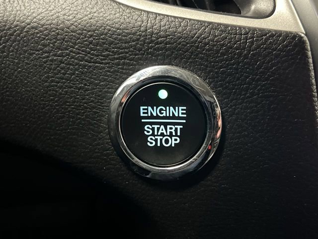 Used 2023 Ford Edge SEL image 16