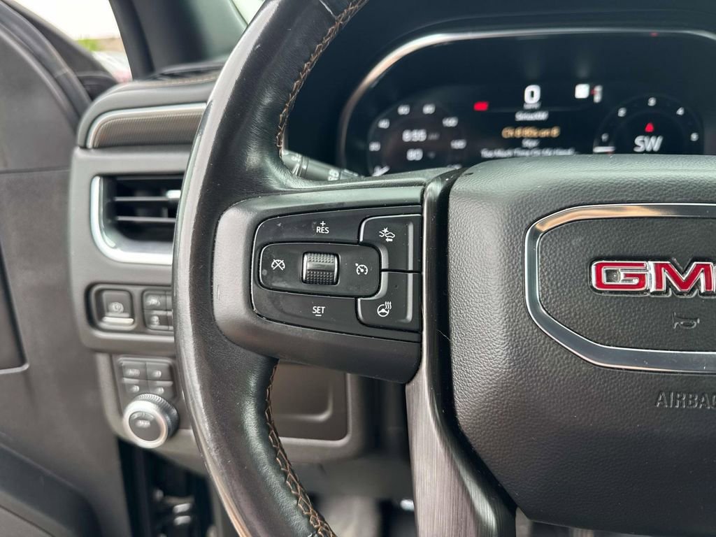 Used 2022 GMC Yukon AT4 AWD/4WD image 34