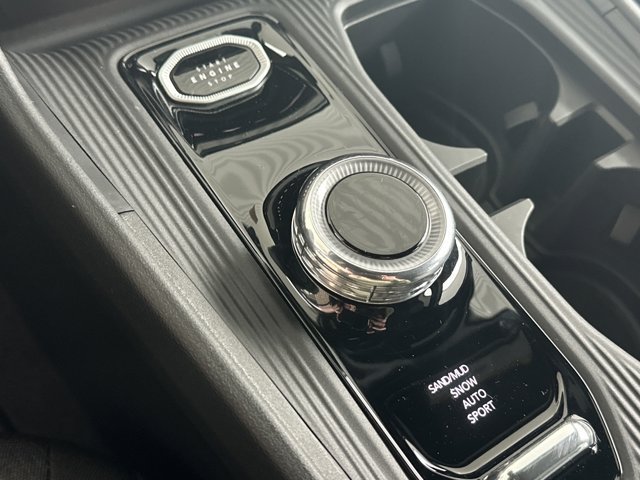 New 2026 Jeep Cherokee Laredo AWD/4WD image 19