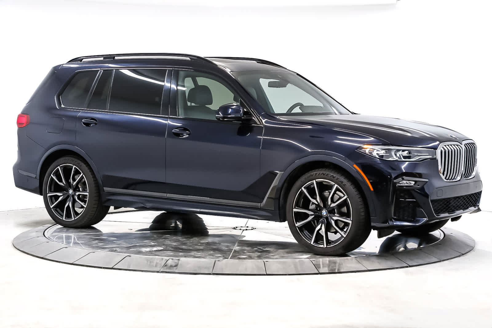 Used 2019 BMW X7 xDrive40i w/ Premium Package AWD/4WD image 7