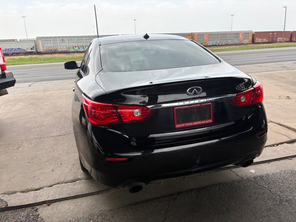 Used 2017 INFINITI Q50 2.0t RWD image 14