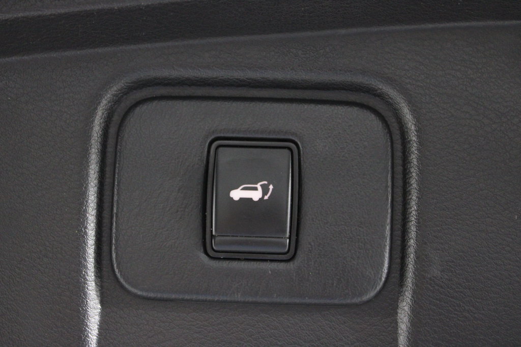 Certified 2021 Nissan Murano Platinum w/ Cargo Package FWD image 19