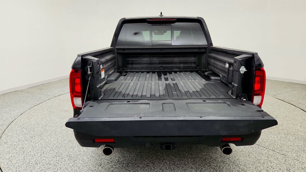 Used 2024 Honda Ridgeline Black Edition image 22