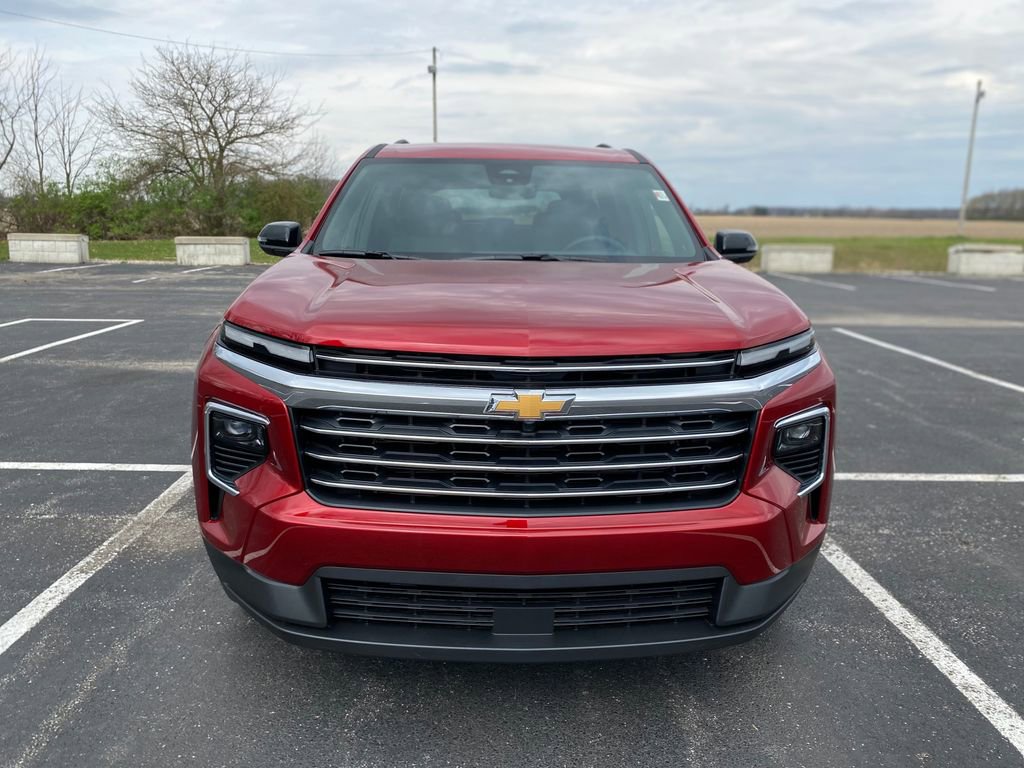 New 2026 Chevrolet Traverse LT w/ LPO, Floor Liner Package image 2