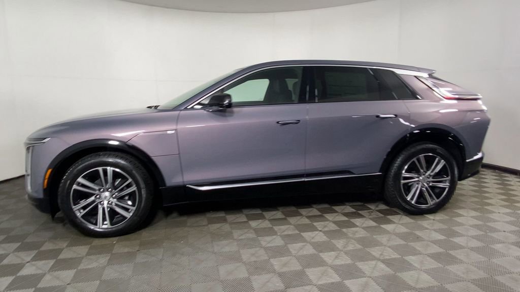 New 2026 Cadillac Lyriq Luxury image 5