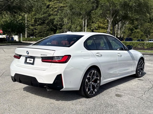 New 2026 BMW 330i Sedan w/ M Sport Package RWD image 3