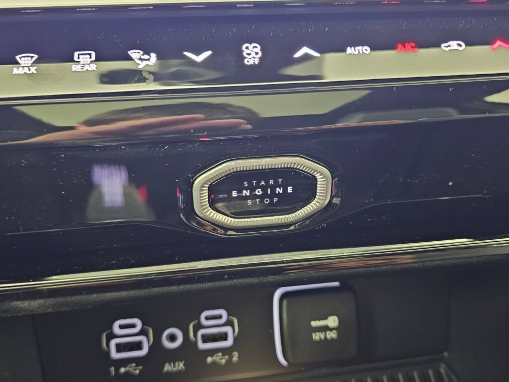 New 2026 Jeep Grand Cherokee Limited AWD/4WD image 26