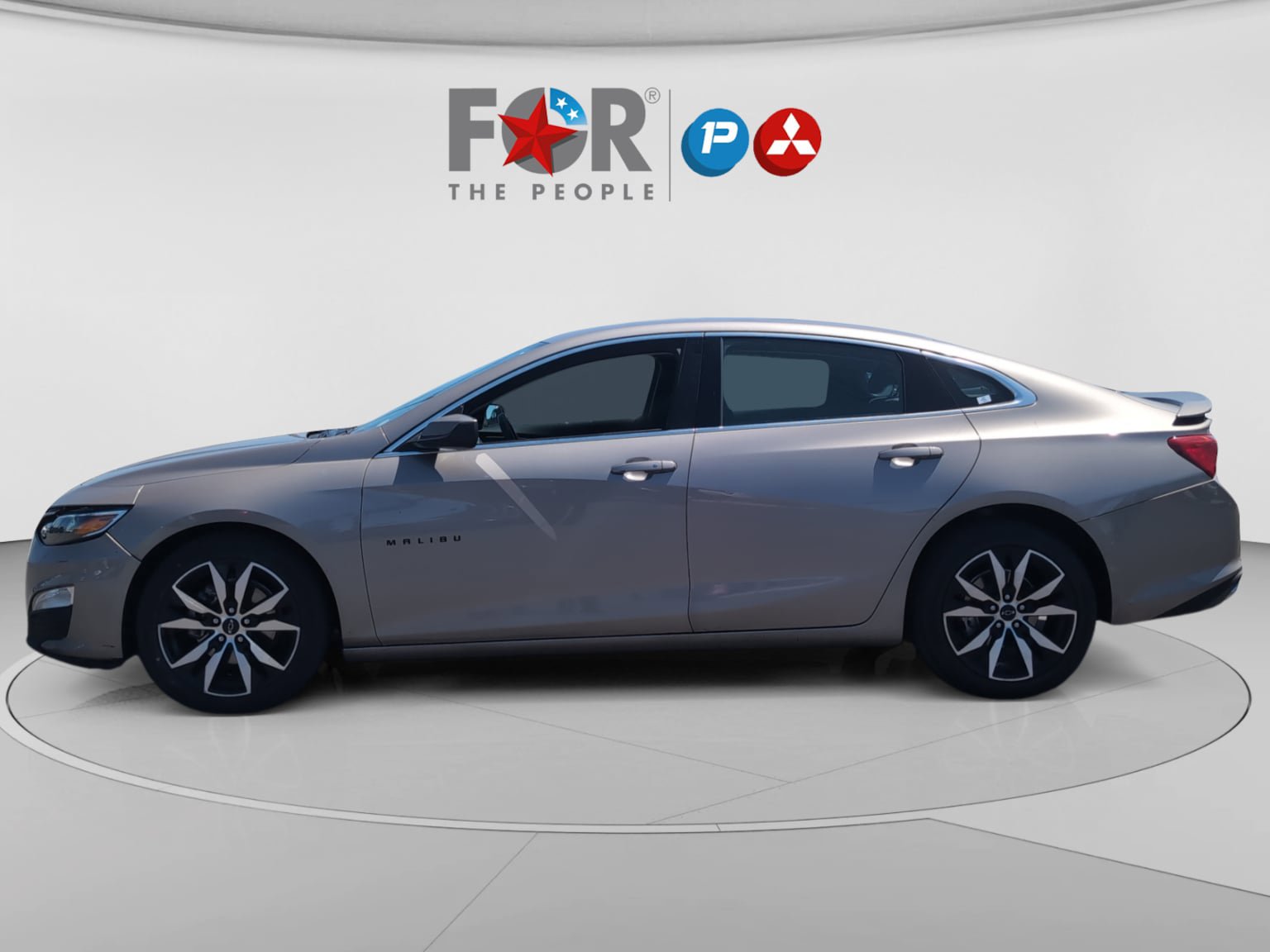 Used 2024 Chevrolet Malibu RS FWD image 2