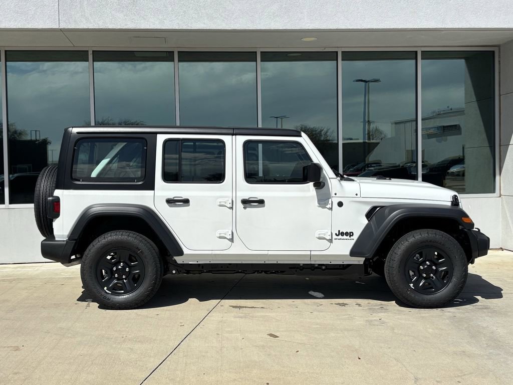 Used 2026 Jeep Wrangler Unlimited Sport AWD/4WD image 2