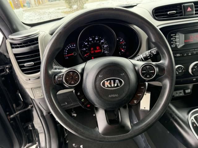 Used 2014 Kia Soul Base image 10