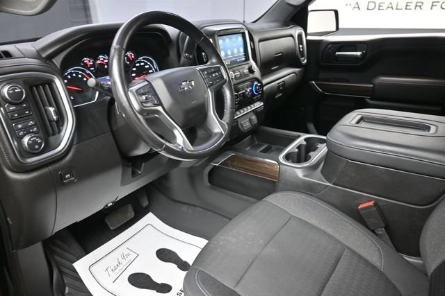 Used 2021 Chevrolet Silverado 1500 LT Trail Boss w/ Bed Protection Package AWD/4WD image 18