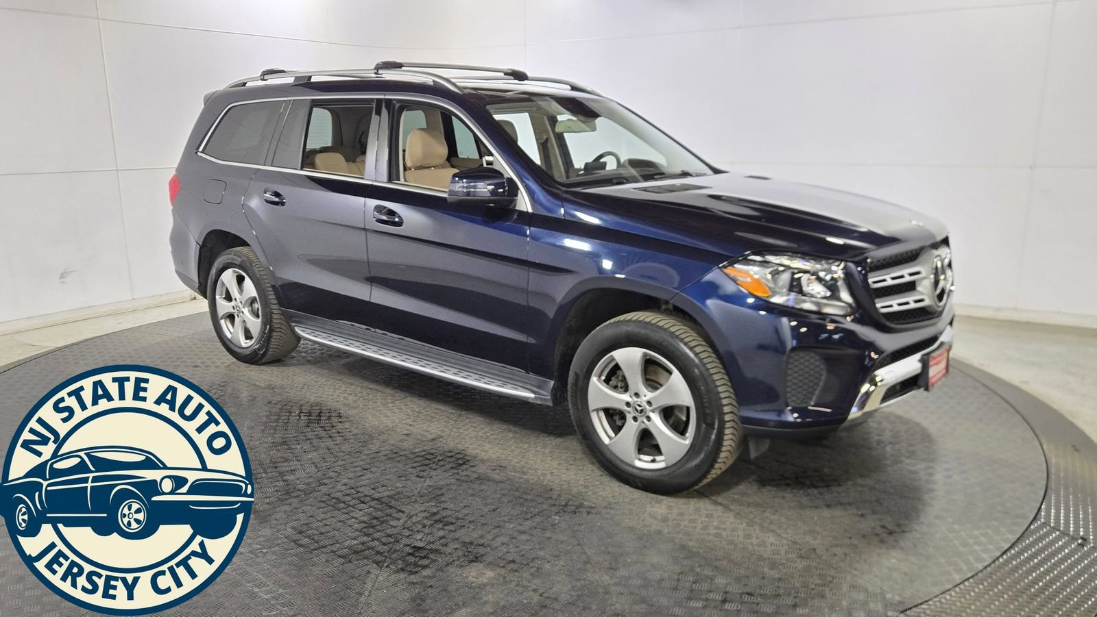 Used 2018 Mercedes-Benz GLS 450 4MATIC w/ Premium Package image 9