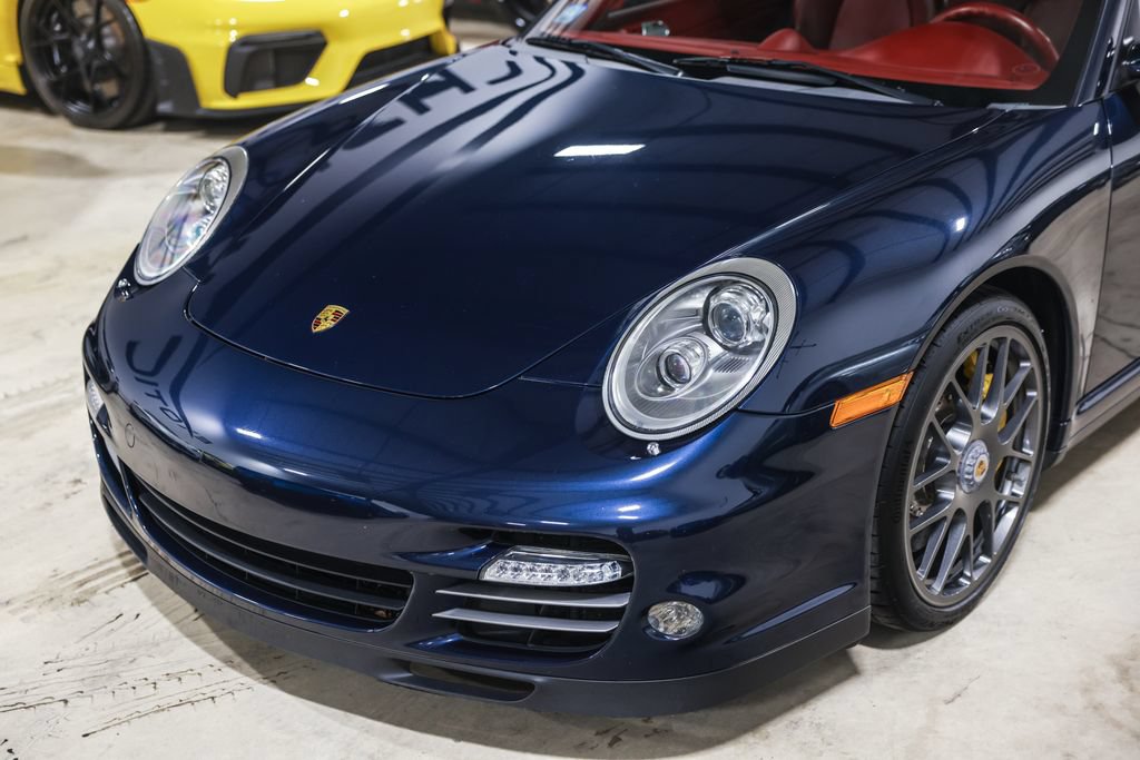 Used 2011 Porsche 911 Turbo S AWD/4WD image 4