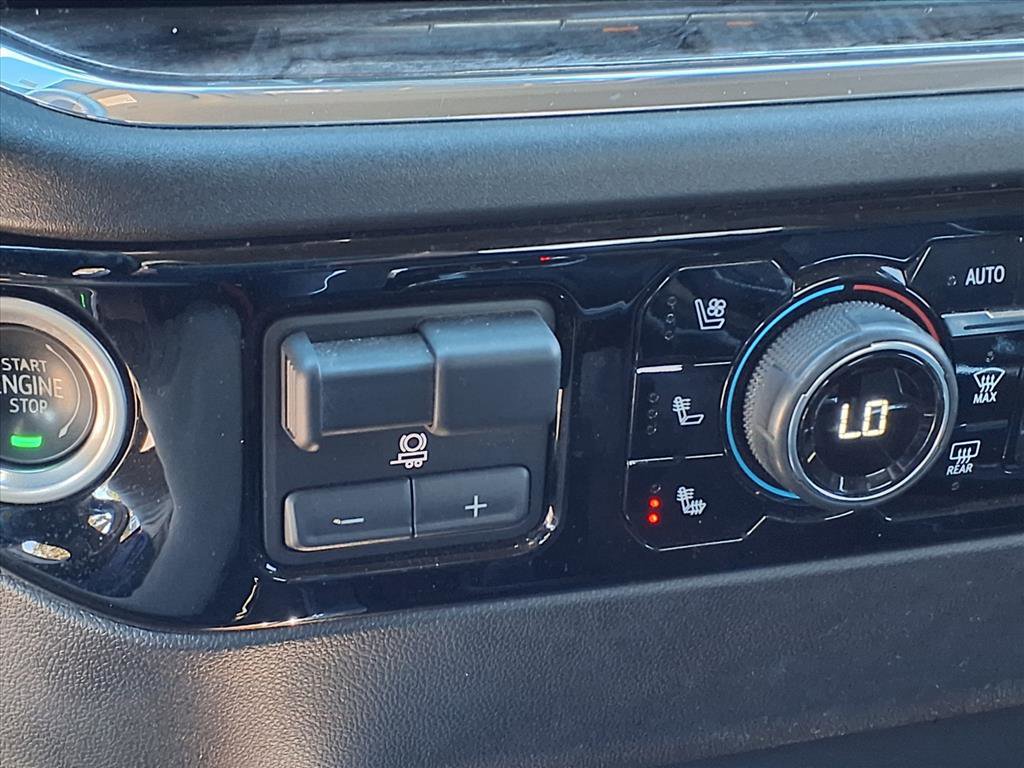 Certified 2023 Chevrolet Silverado 1500 LTZ image 21