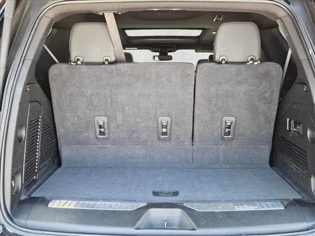 Used 2022 Chevrolet Tahoe RST w/ Luxury Package AWD/4WD image 6