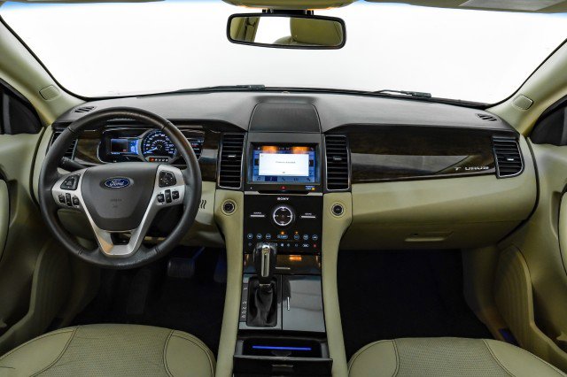 Used 2019 Ford Taurus Limited image 12