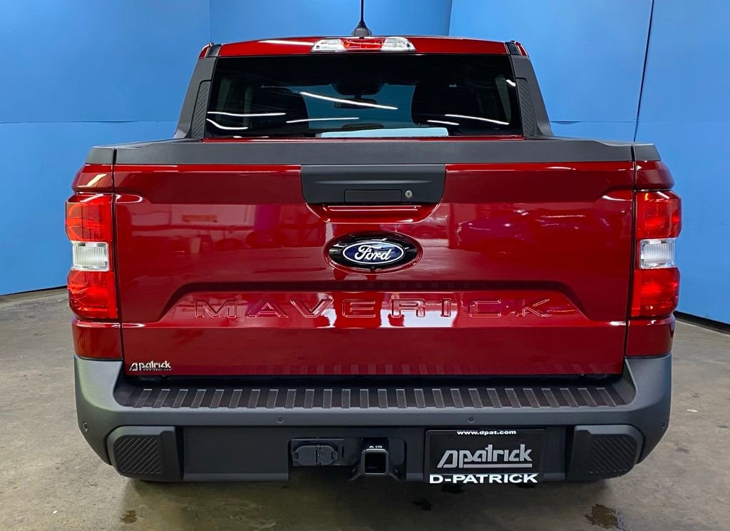 New 2025 Ford Maverick XLT w/ XLT Luxury Package image 8