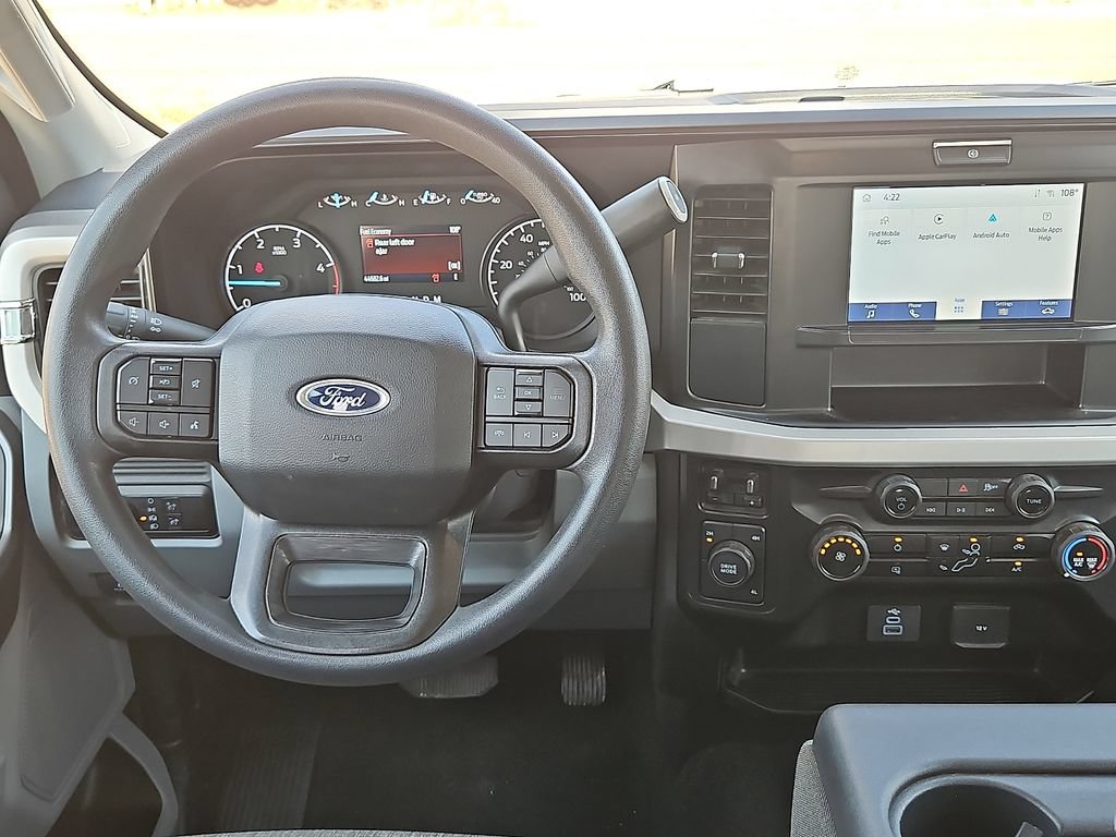 Used 2025 Ford F250 XLT AWD/4WD image 17