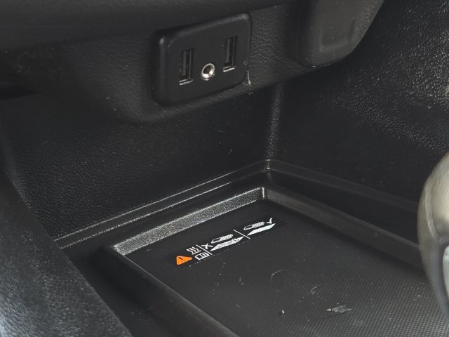 Used 2022 Chevrolet Traverse LT w/ LPO, Floor Liner Package AWD/4WD image 29