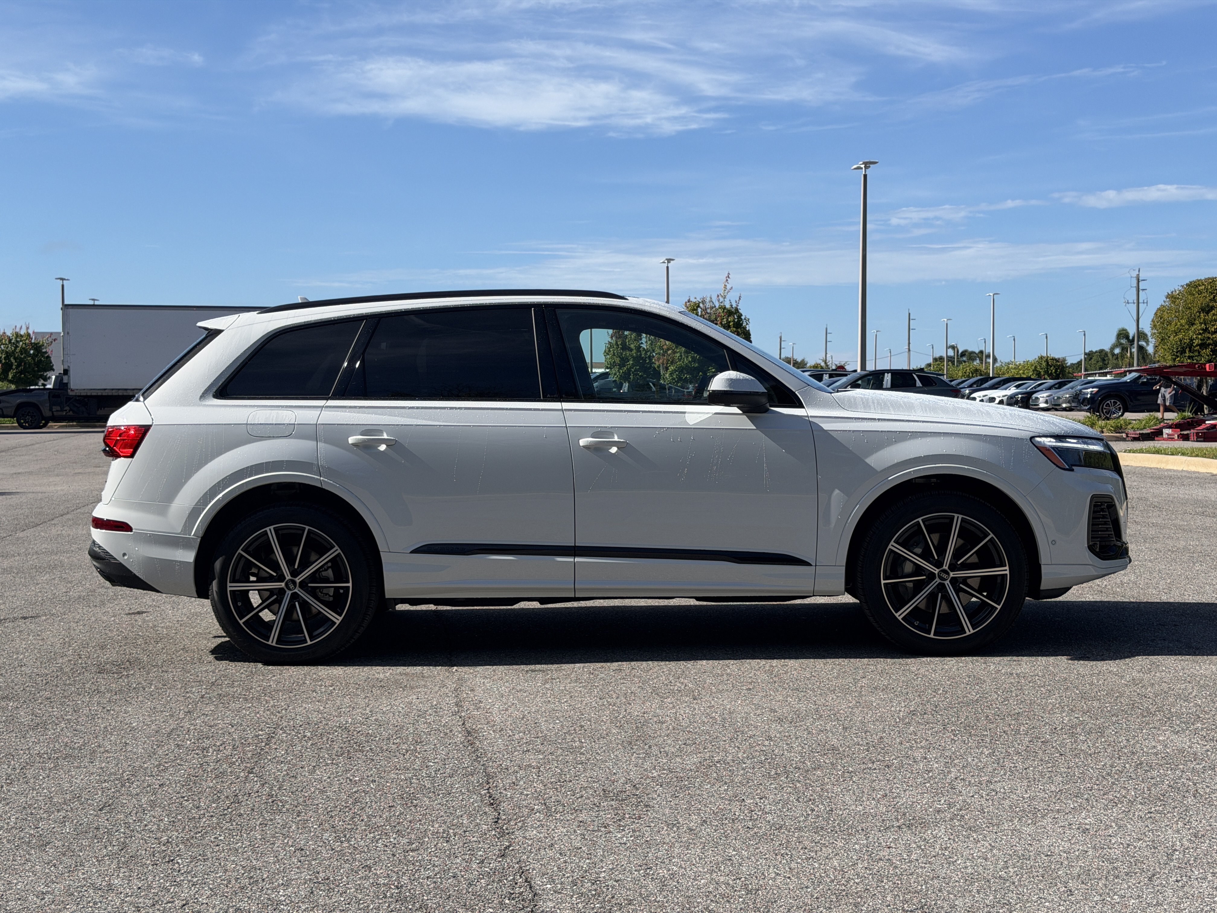 New 2026 Audi Q7 2.0T Premium Plus AWD/4WD image 8