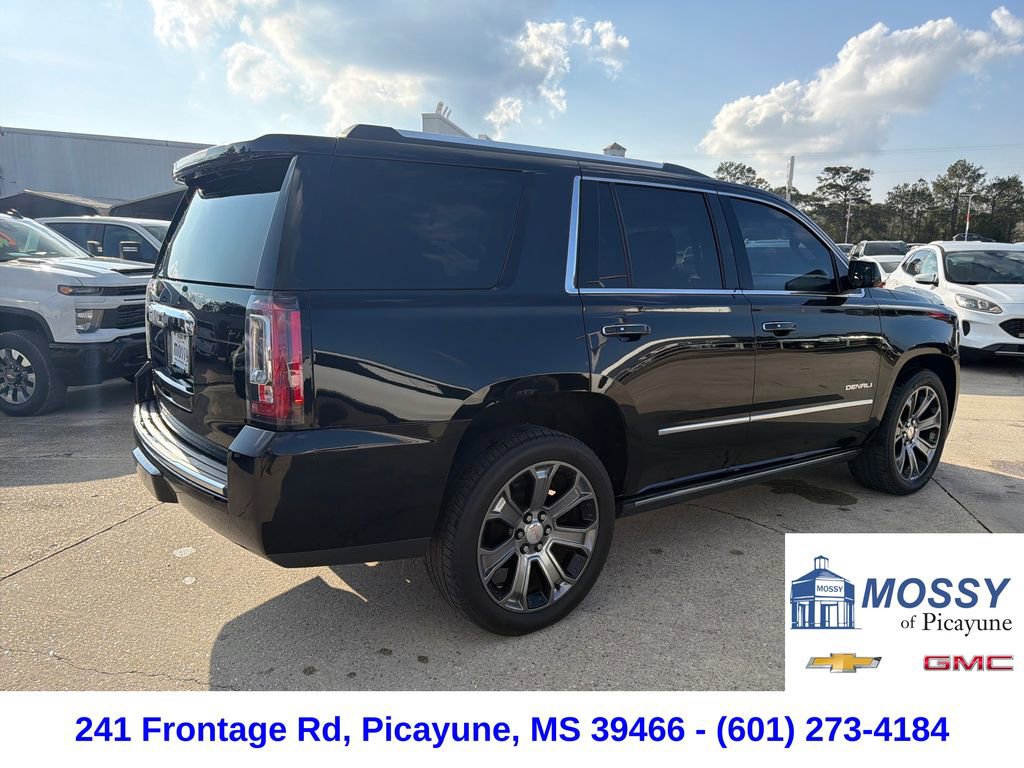 Used 2015 GMC Yukon Denali w/ Premium Package image 6