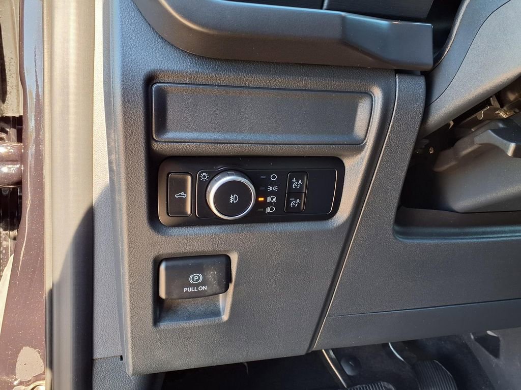 Used 2024 Ford F150 XLT w/ XLT Black Appearance Package image 27