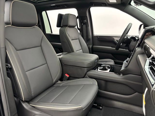 New 2026 GMC Yukon XL Elevation image 40