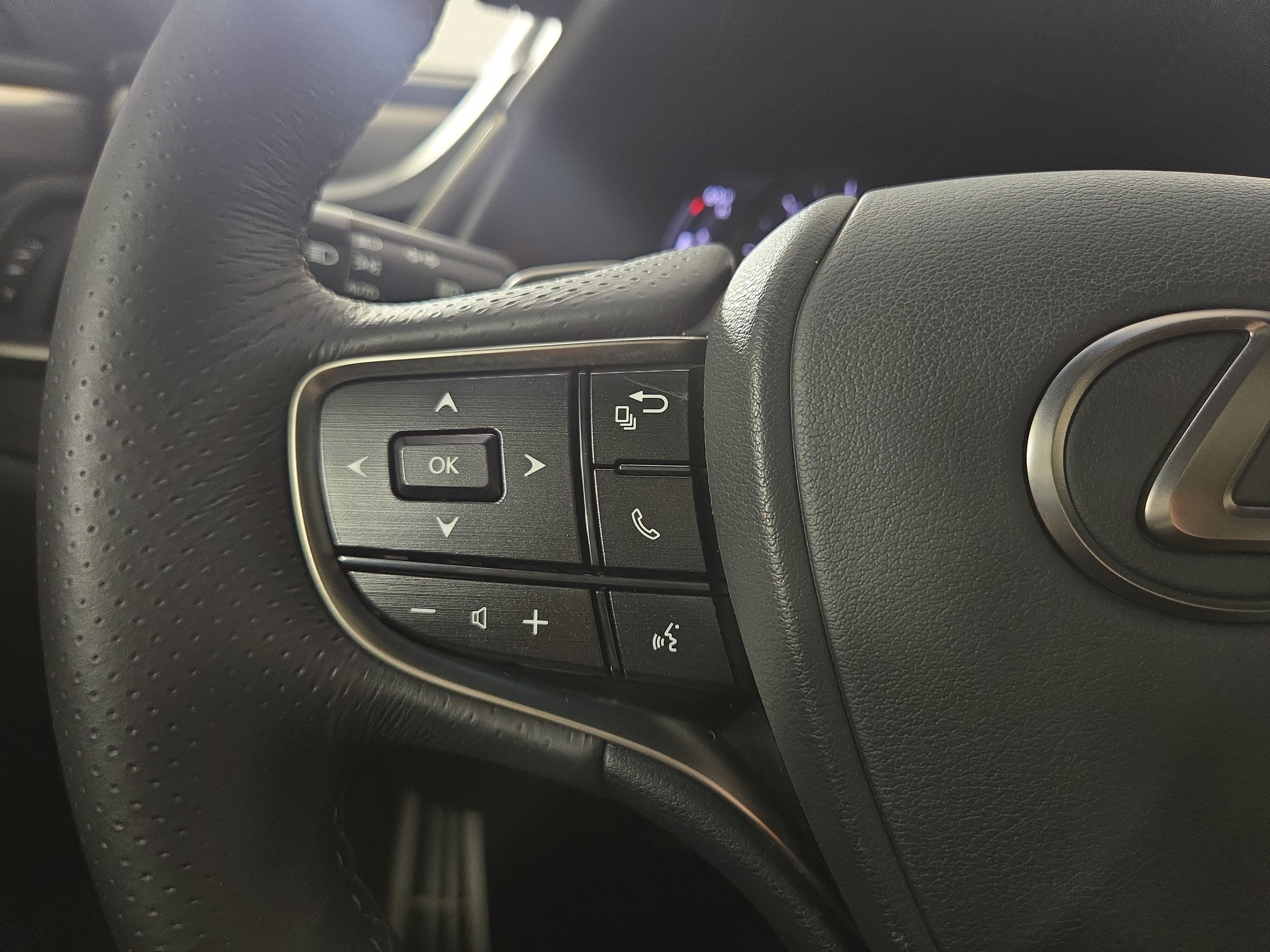Used 2021 Lexus ES 350 F Sport w/ Accessory Package FWD image 15