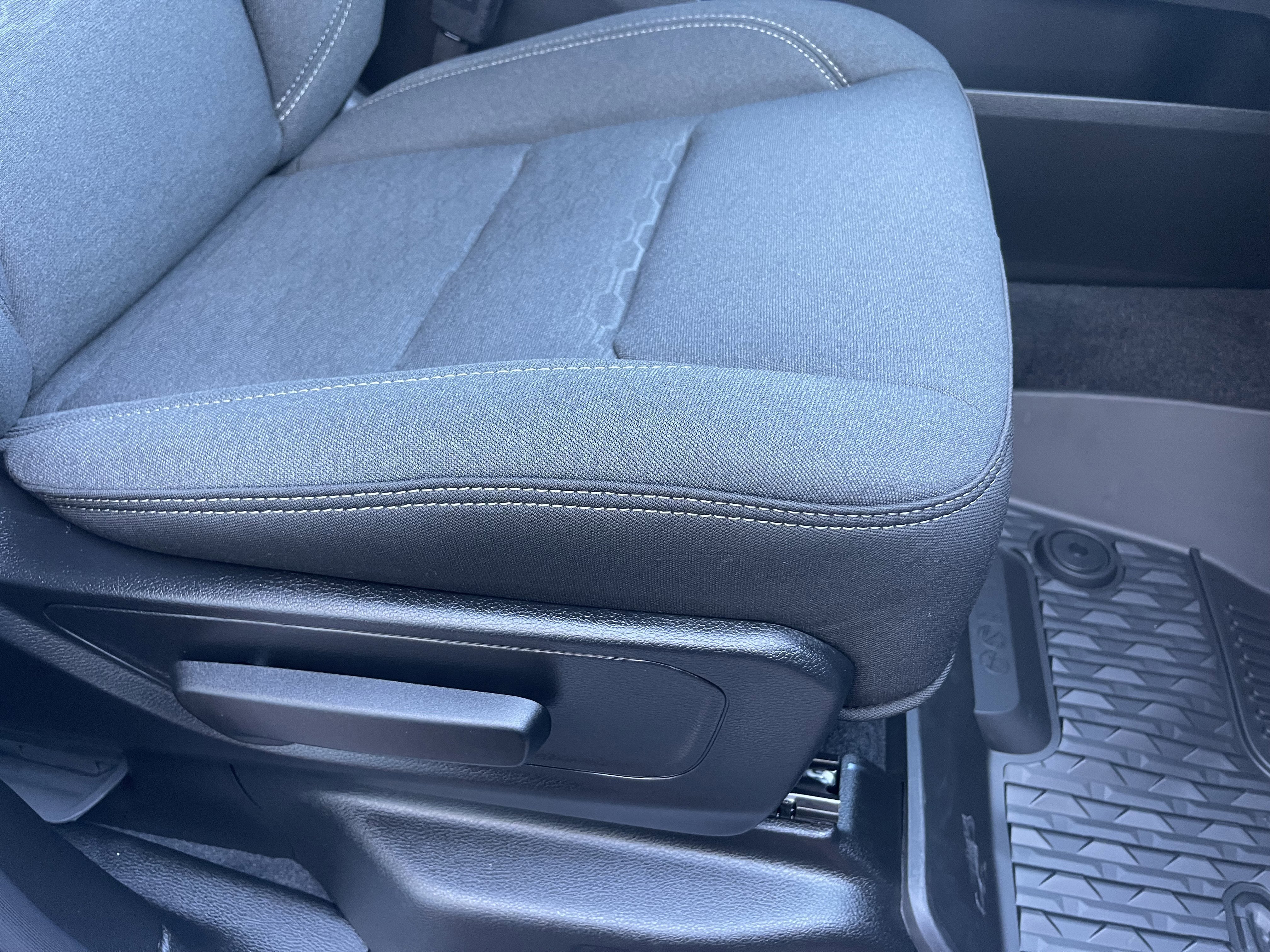 New 2026 RAM 1500 Big Horn AWD/4WD image 32