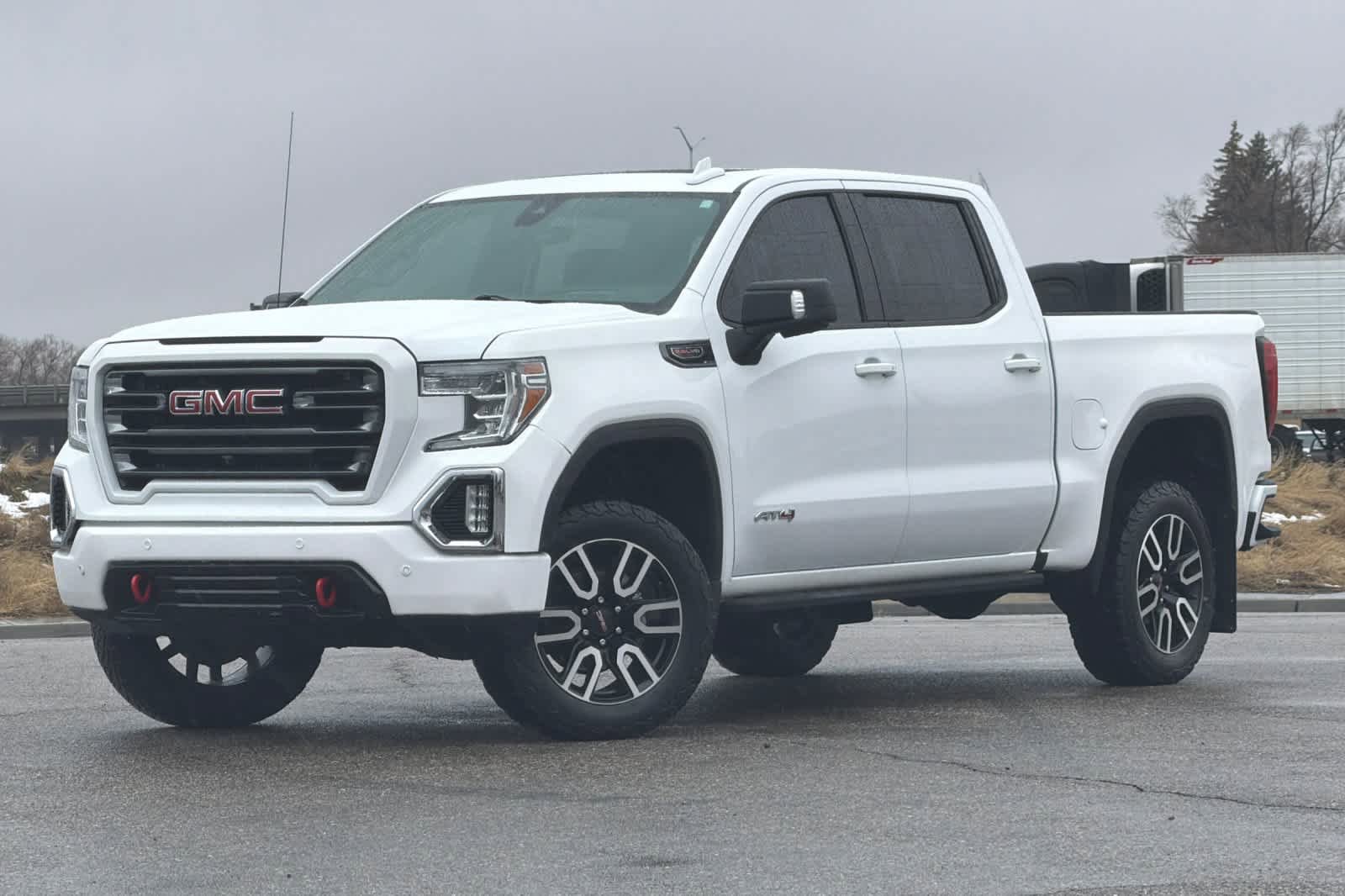 Used 2022 GMC Sierra 1500 AT4 w/ AT4 Premium Package image 1