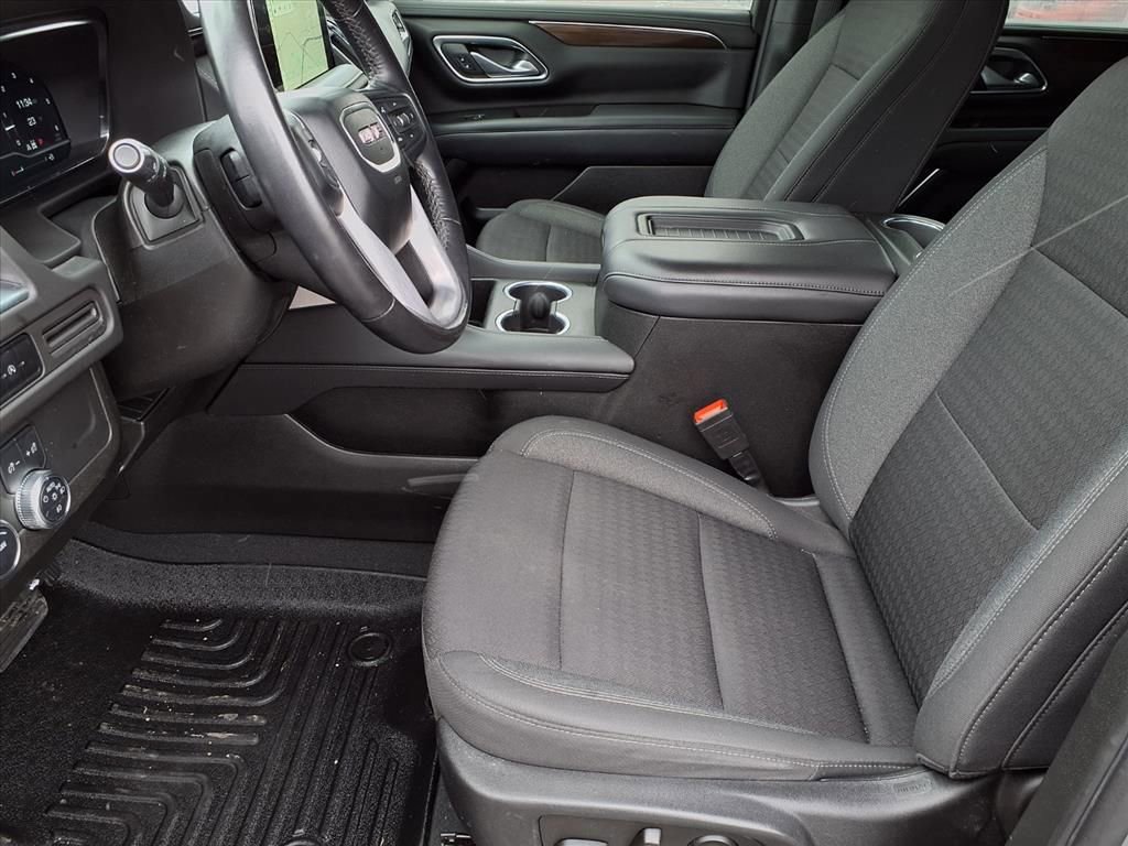 Certified 2023 GMC Yukon XL SLE image 5