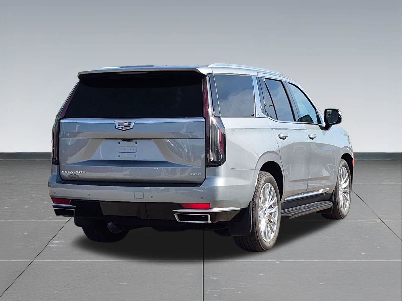 Used 2024 Cadillac Escalade Premium Luxury w/ Performance Package AWD/4WD image 6