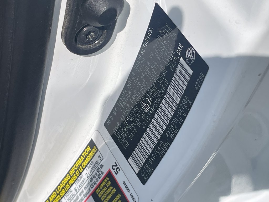 Used 2021 Toyota Camry SE FWD image 31