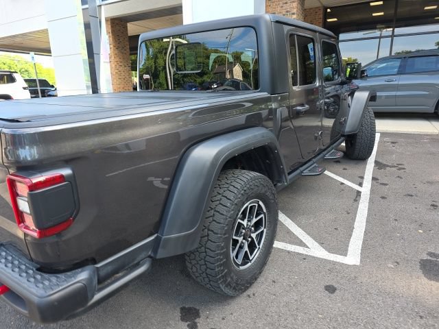 Used 2024 Jeep Gladiator Rubicon w/ Steel Bumper Group AWD/4WD image 8