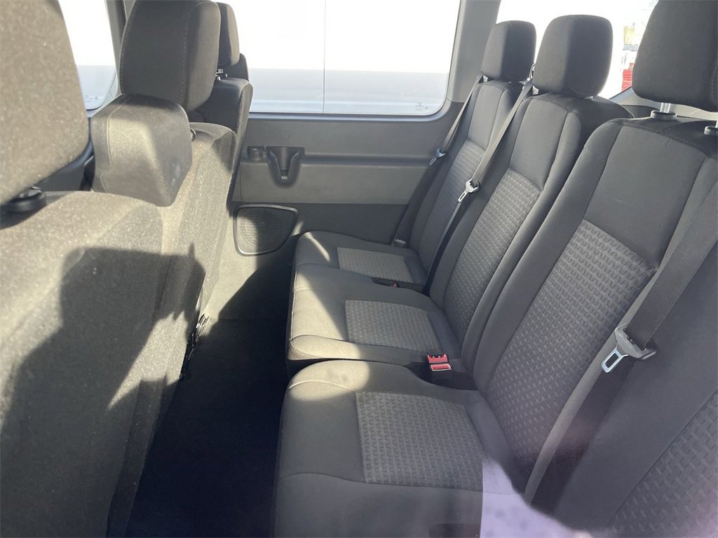 Used 2023 Ford Transit 350 XLT image 5
