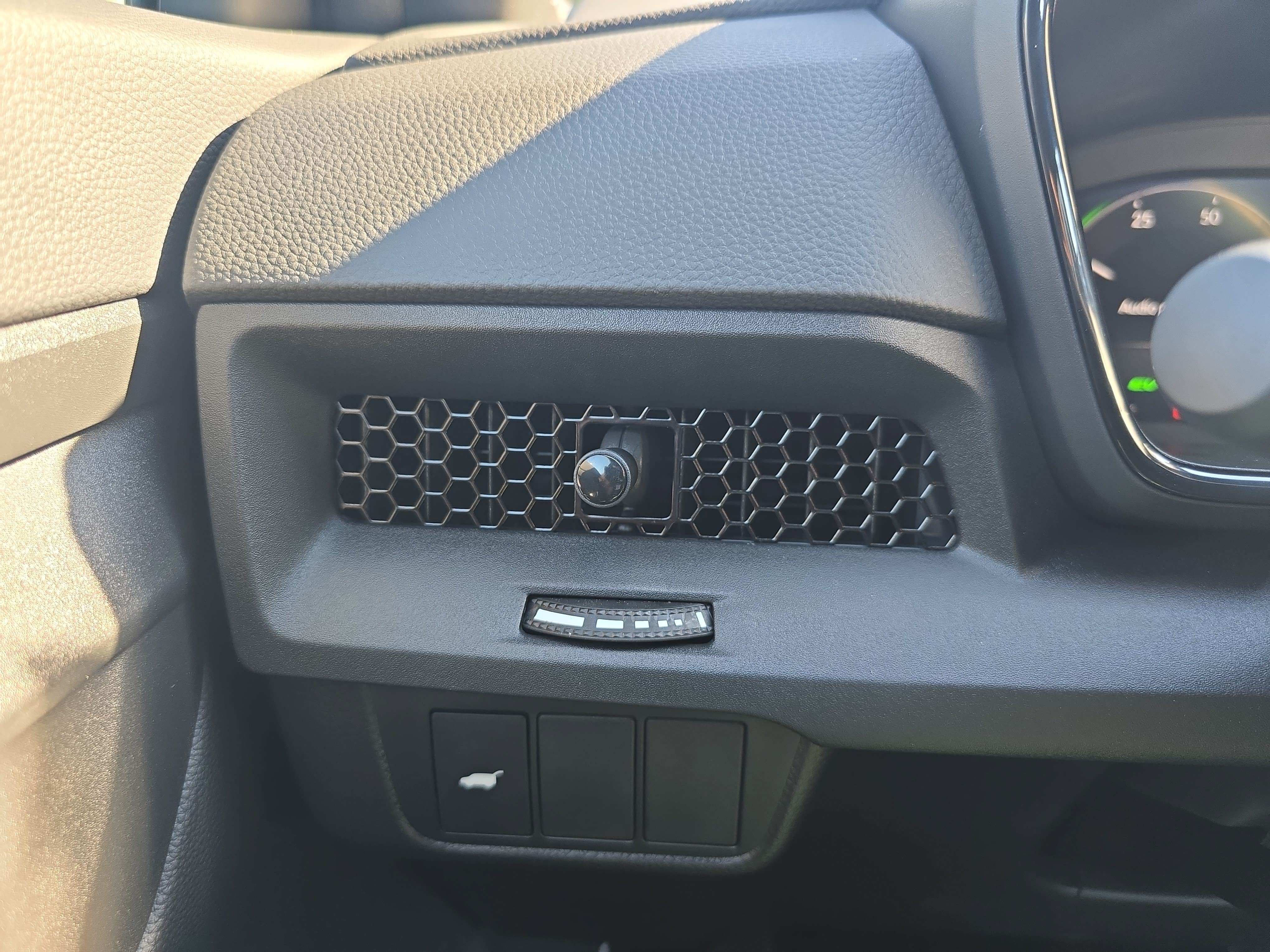 Certified 2026 Honda CR-V TrailSport image 25