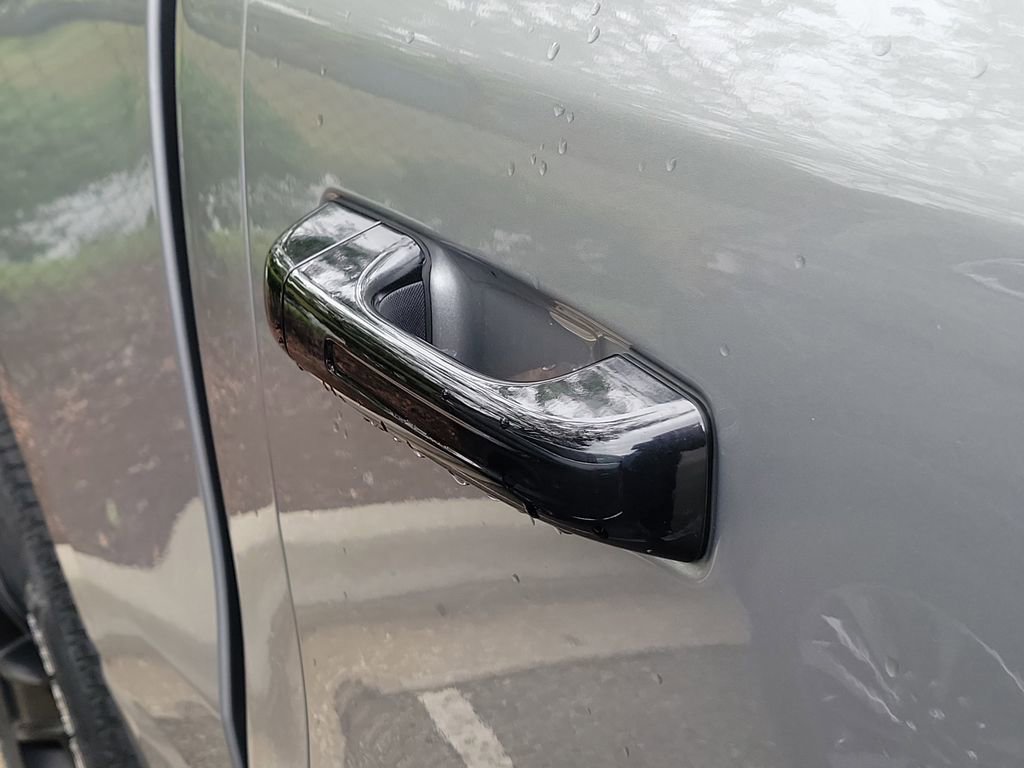 Used 2023 RAM 1500 Big Horn AWD/4WD image 14