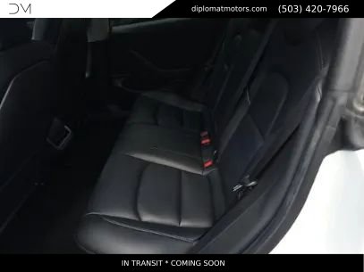 Used 2020 Tesla Model 3 Standard Range RWD image 10