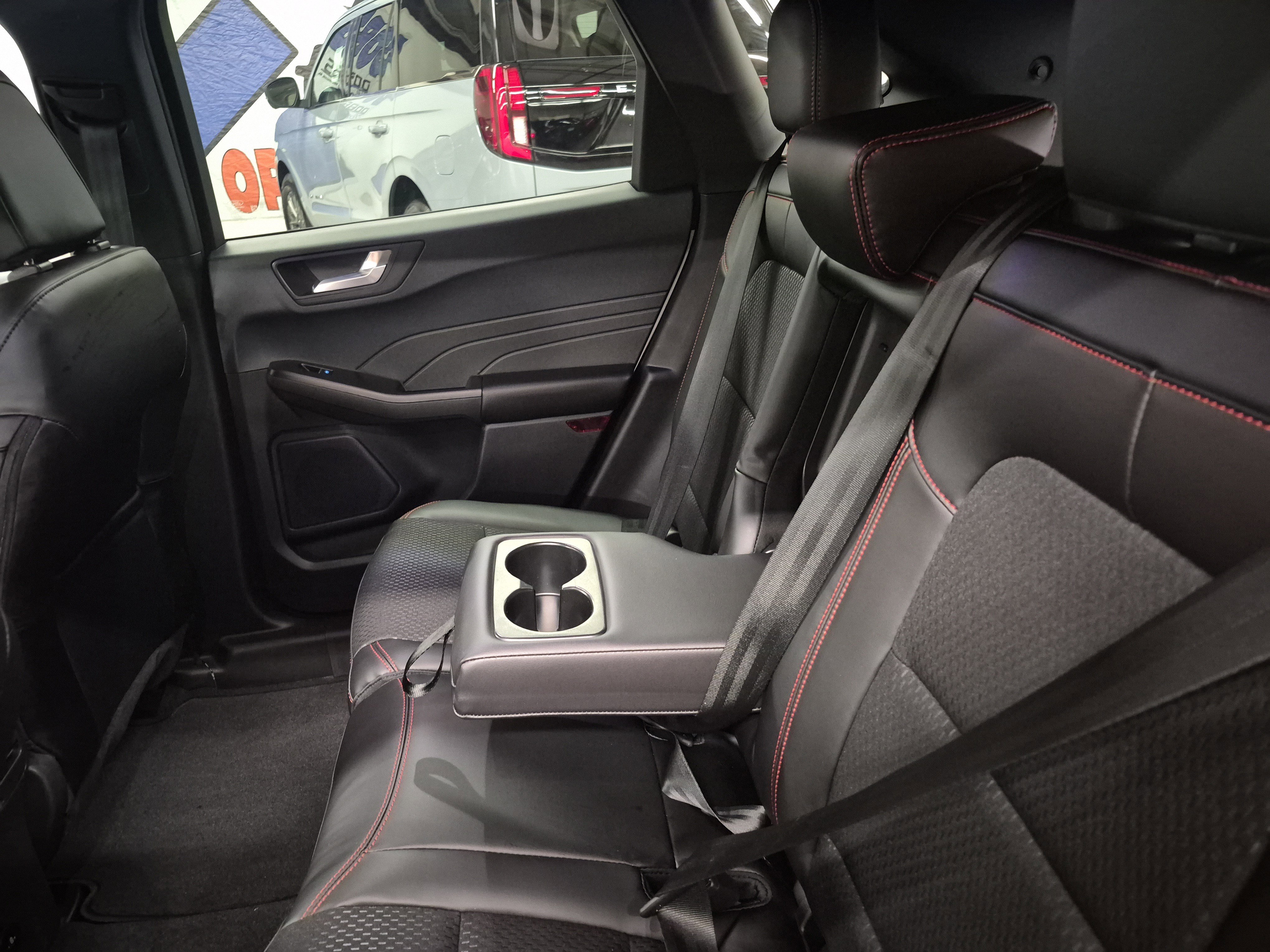 New 2026 Ford Escape ST-Line Elite image 17