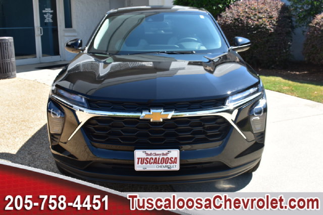 New 2026 Chevrolet Trax LS w/ LS Convenience Package FWD image 4