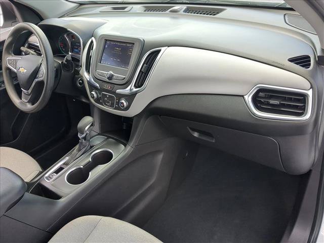 Used 2022 Chevrolet Equinox LS w/ LS Convenience Package FWD image 21