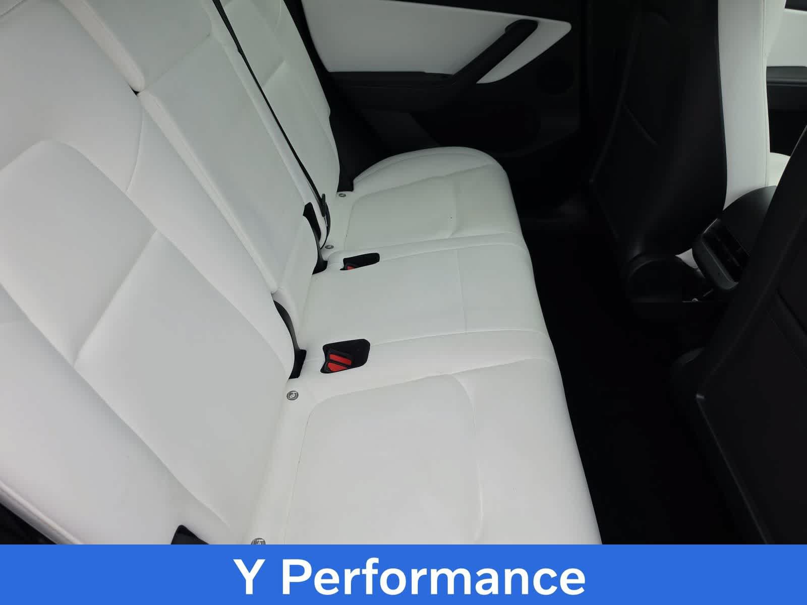 Used 2022 Tesla Model Y Performance AWD/4WD image 17