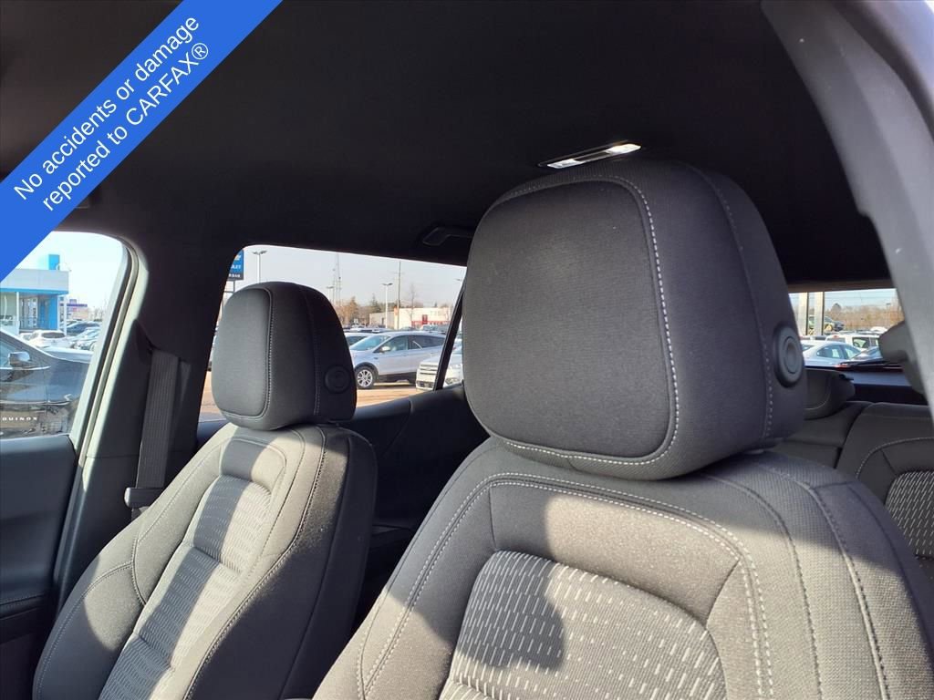 Used 2025 Chevrolet Equinox LT image 18