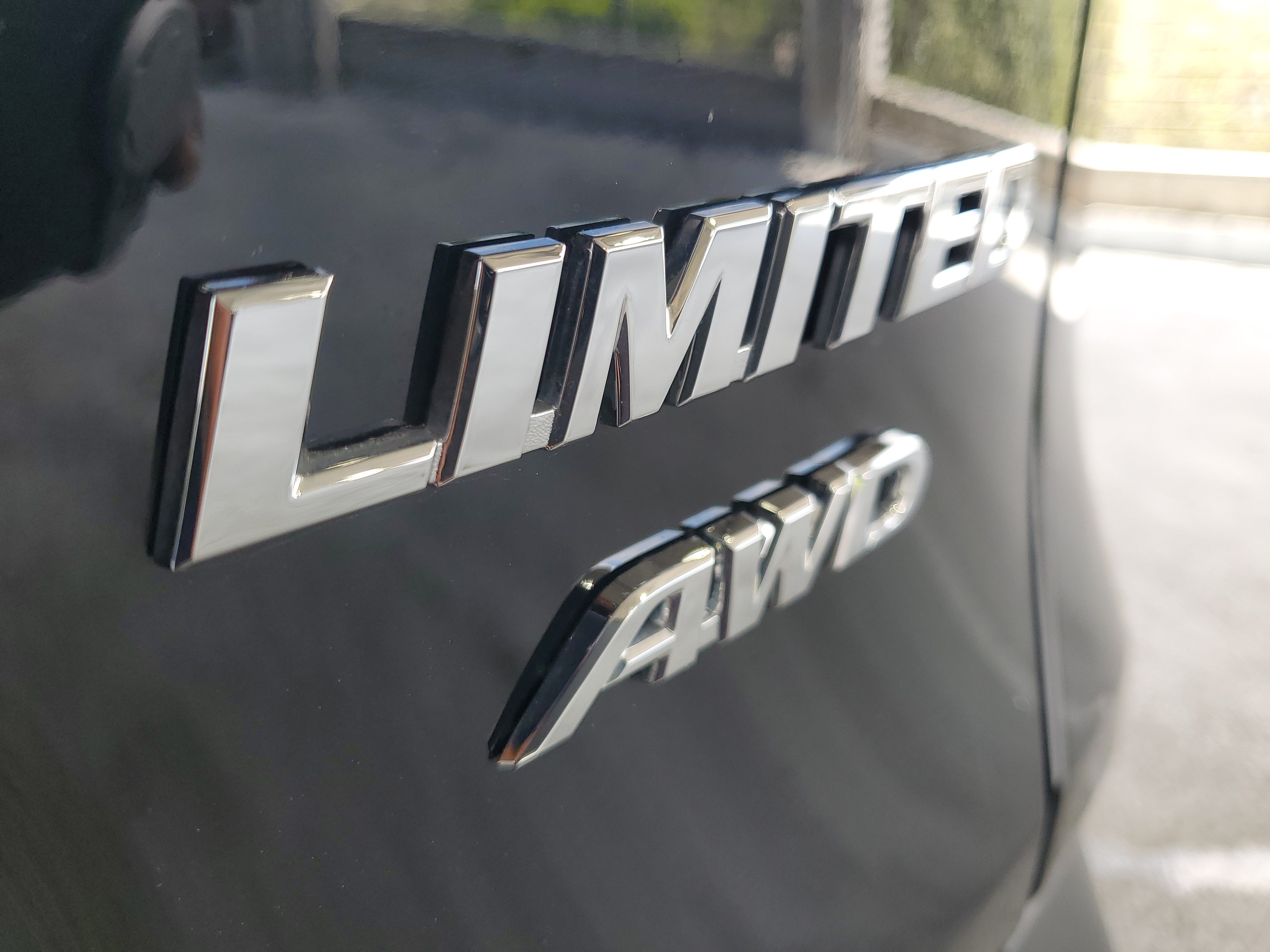 Used 2019 Toyota RAV4 Limited w/ All Weather Liner Package AWD/4WD image 7
