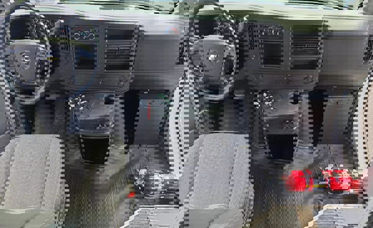 Used 2012 Chevrolet Express 3500 w/ School Bus Package image 11