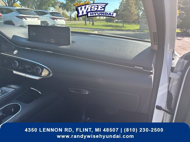Used 2025 Genesis GV70 2.5T AWD/4WD image 39