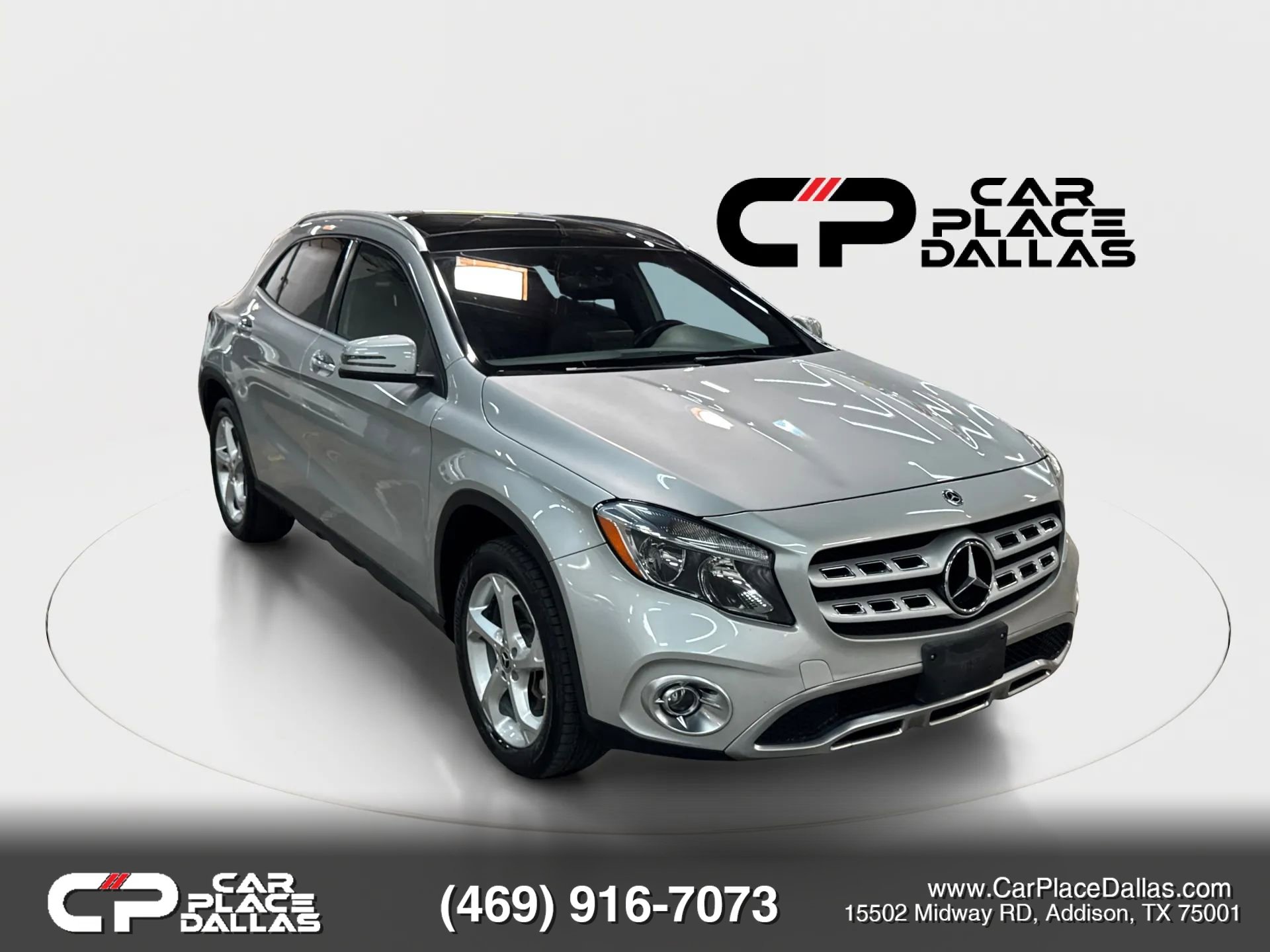 Used 2018 Mercedes-Benz GLA 250 4MATIC w/ Premium Package image 16